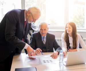 Governança familiar e sucessão empresarial nas holdings